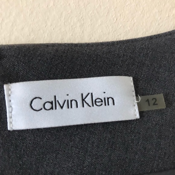 🛑SOLD🛑Calvin Klein gray with belt - Picture 3 of 3